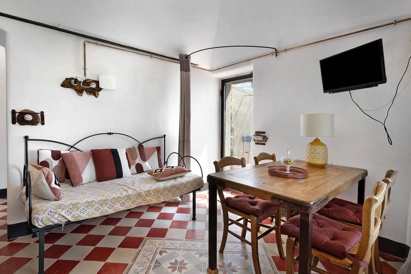 Foto 10 von 29: Ferienwohnung 'Nespolo' mit Meerblick, WLAN und Klimaanlage