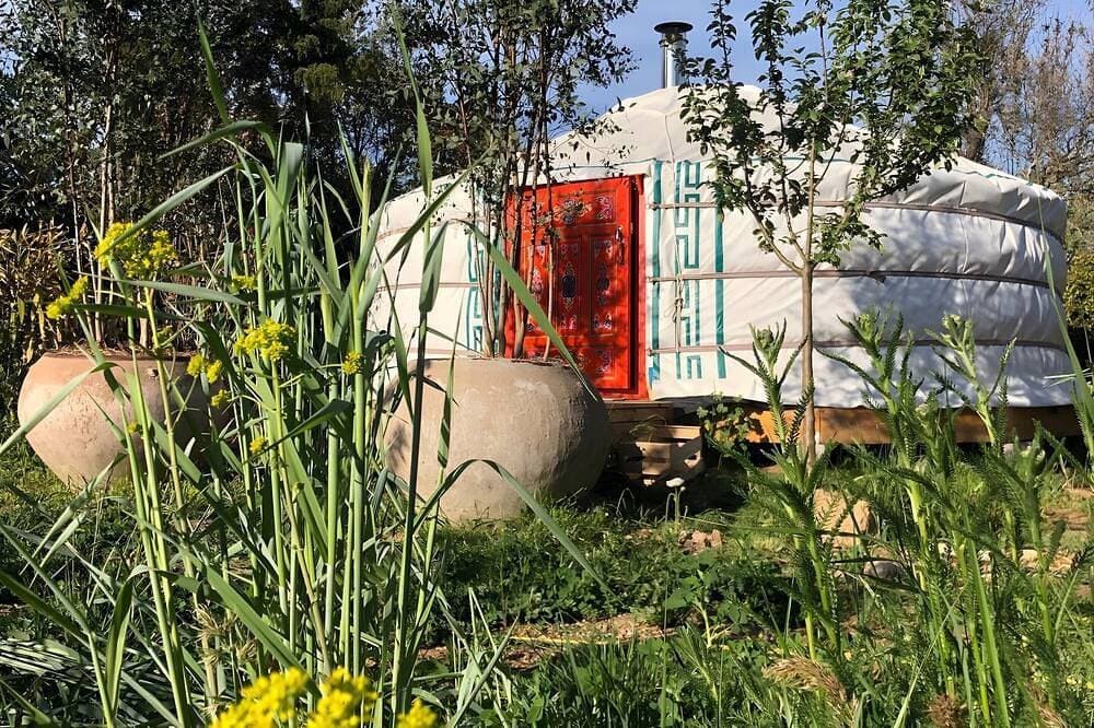 Foto 9 von 30: Ferienhaus 'Yourte Bulle De Sainte-Baume' mit WLAN
