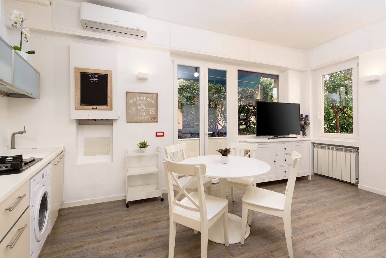 Foto 5 von 25: Diamante Sea Apartment – Elegance by the Sea