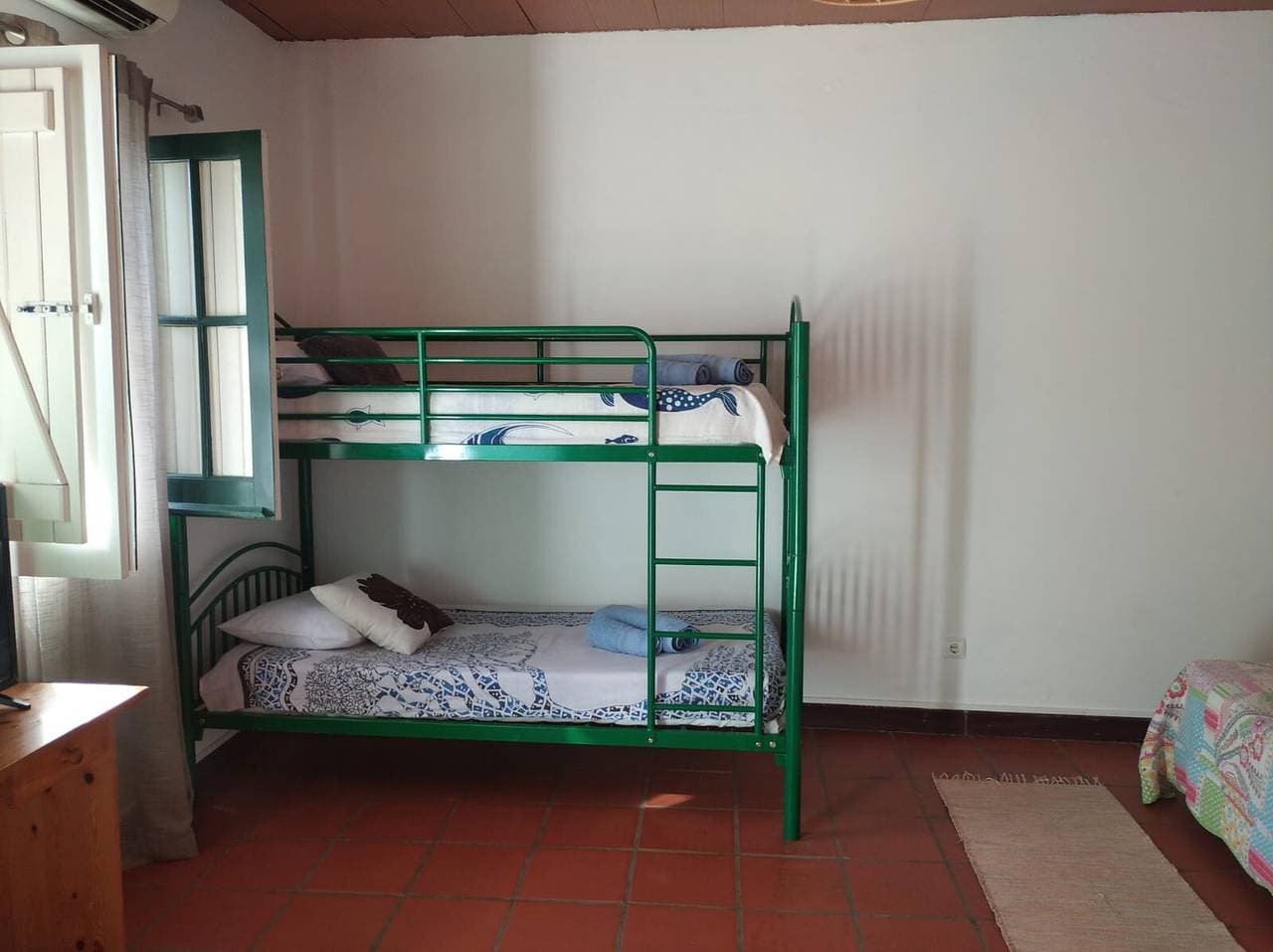 Foto 7 von 12: Apartment 'Figueira' mit Seeblick, WLAN und Klimaanlage