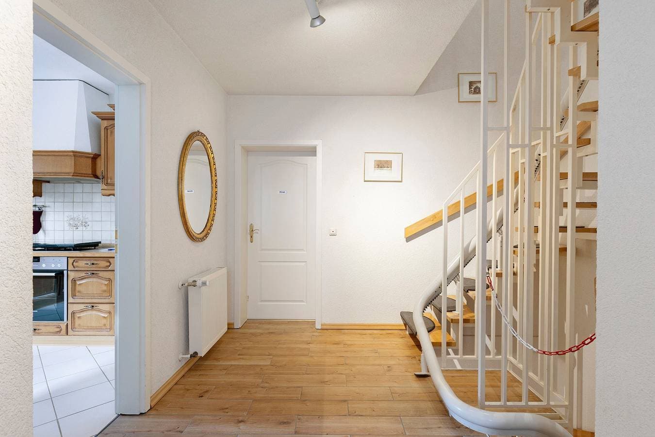 Foto 11 von 23: Apartment 'Potsdam' mit Gemeinschaftsgarten und WLAN
