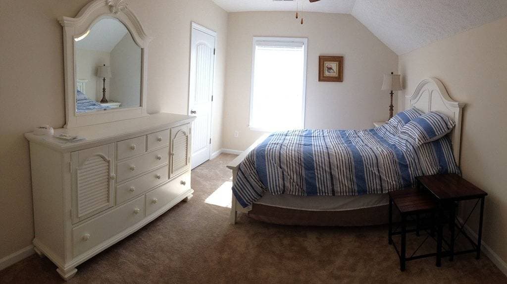 Mrv13S, 2-Zimmer-Ferienhaus in Myrtle Beach, 1 Block zum Strand! 1