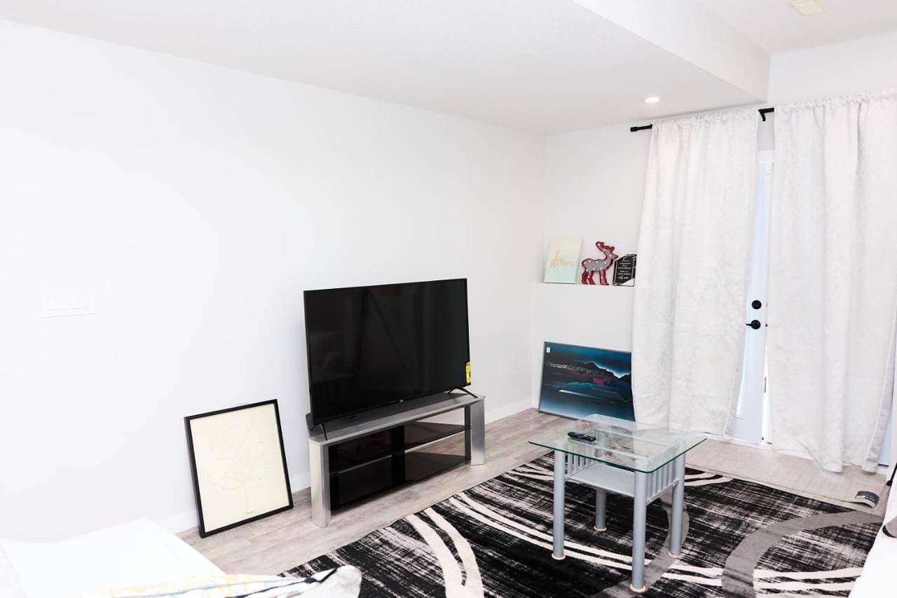 Foto 6 von 13: Triple Room with Private Bathroom