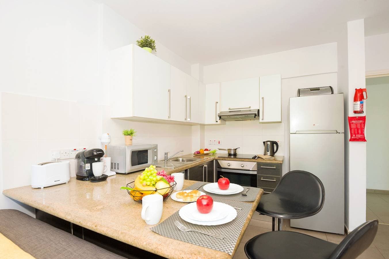 Foto 11 von 38: Ferienwohnung für 3 Personen mit Pool