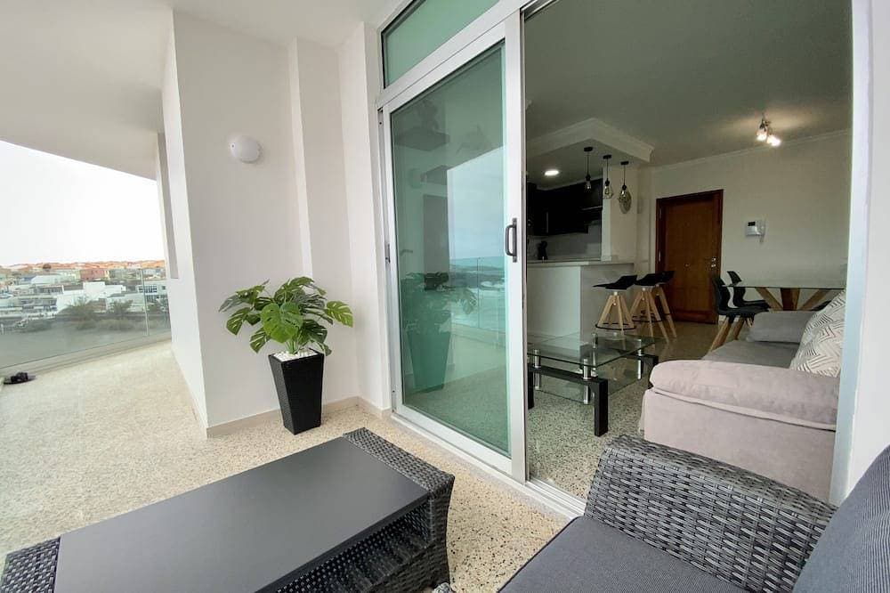 Foto 8 von 30: Schönes Apartment am Strand mit großer Terrasse zum Meer