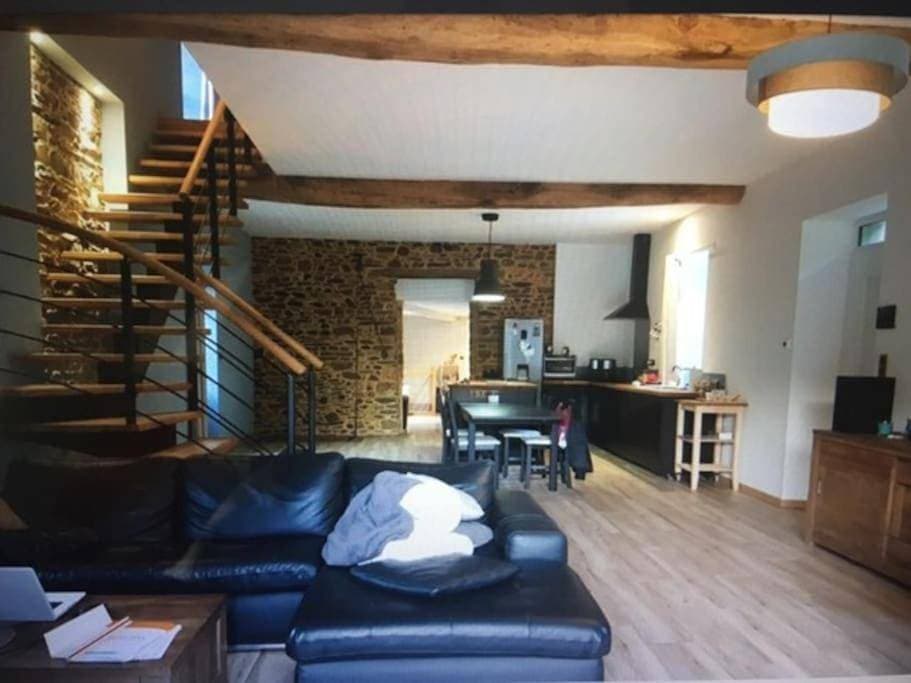 Foto 9 von 17: Four-Bedroom House