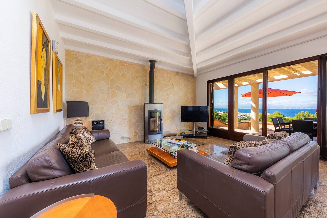 Foto 10 von 34: Luxuriöses Ferienhaus „Casa Kyona“ mit Meerblick, WLAN und Garten
