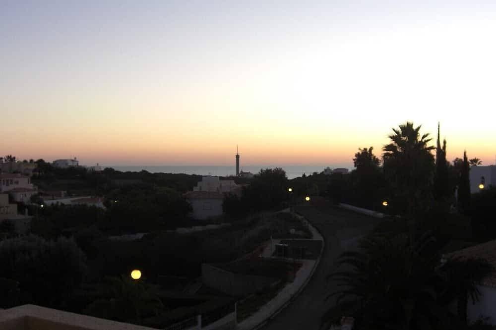 Foto 12 von 26: Luxusvilla mit 4 Schlafzimmern, Pool und Meerblick in der Nähe von Strand und Dorf