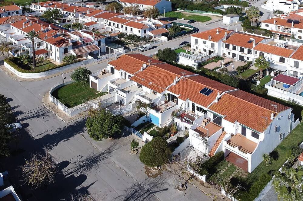 Foto 13 von 27: Vila Ramalhete W/ 3 Bdr & Balcony by LovelyStay
