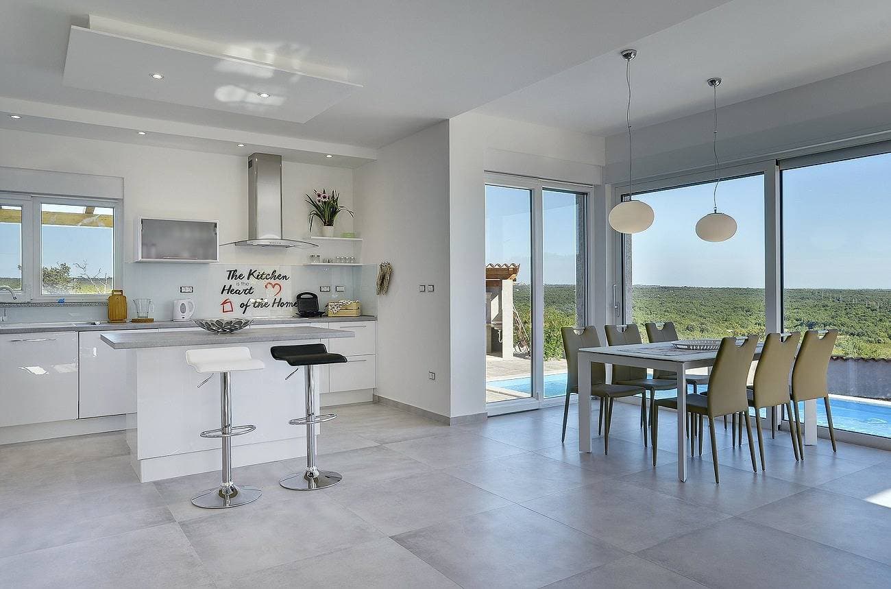 Foto 10 von 26: Traumhafte Villa mit privatem Pool, Sauna, Meerblick