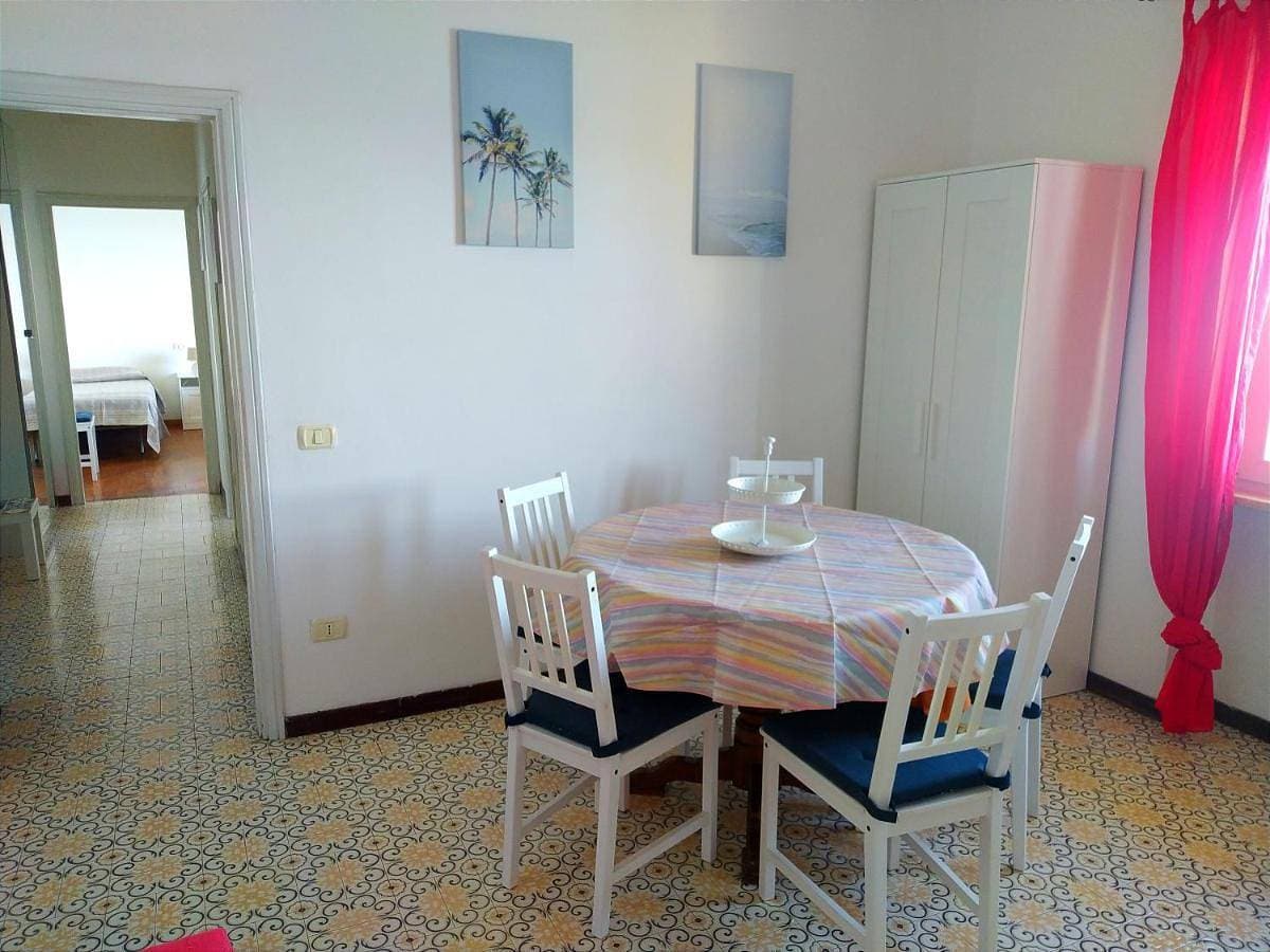 Foto 5 von 73: One-Bedroom Apartment with Sea View
