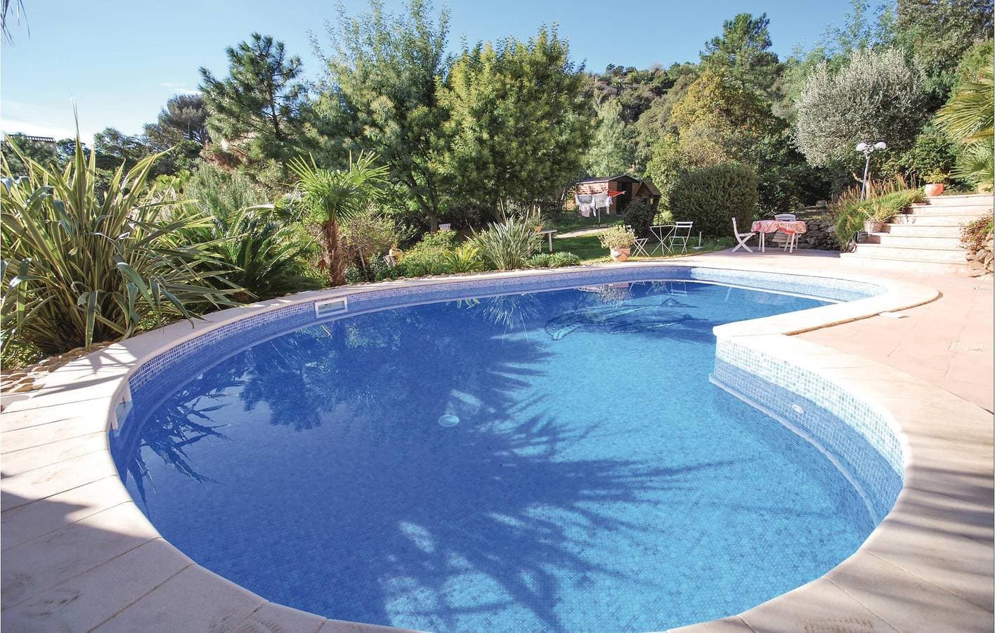 Foto 2 von 13: Apartment mit Meerblick, Pool und Parkplatz.
