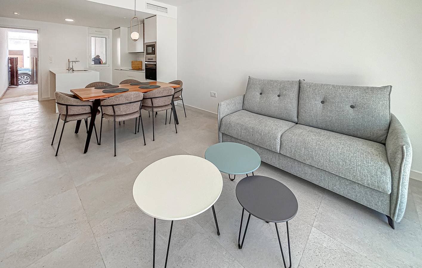 Foto 4 von 20: Gemütliche 109 m² große Wohnung mit Pool, Terrasse und WLAN, 600 m vom Stadtzentrum entfernt