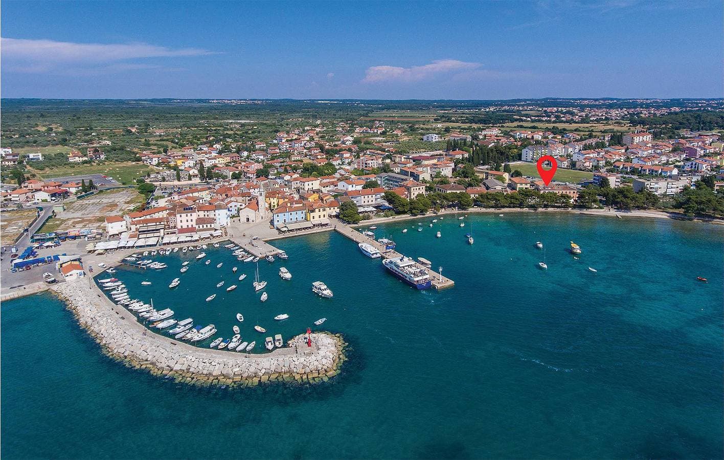 Charmantes Apartment mit Meerblick, Parkplatz und WLAN, nur wenige Schritte von Restaurants entfernt 1