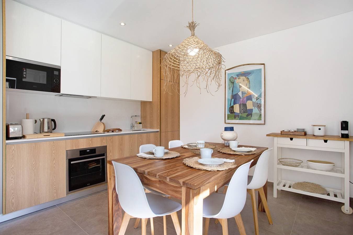 Foto 11 von 38: Ferienwohnung "Luxury Boho Style Nazaré" mit Meerblick, Gemeinschaftspool und WLAN