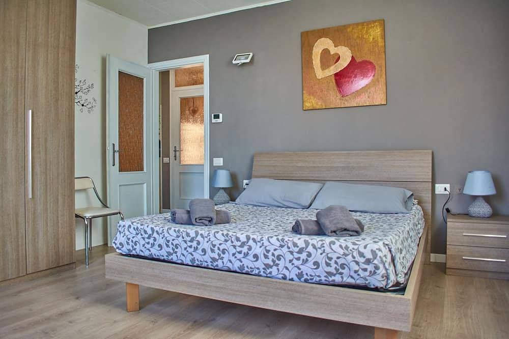Foto 3 von 30: Ferienwohnung - Varenna