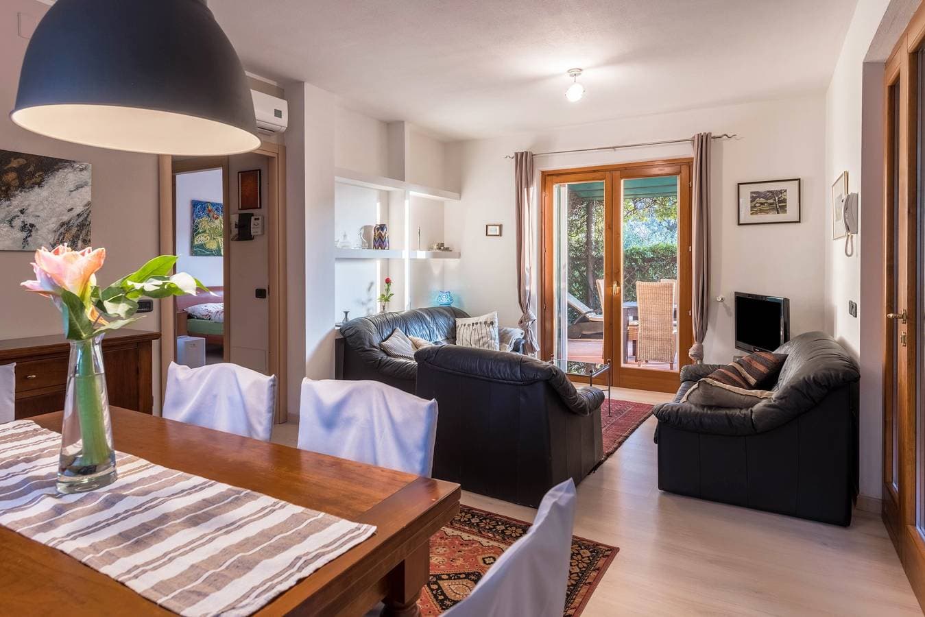 Foto 12 von 30: Gemütliche Ferienwohnung "Gardasee Castion" mit Garten, Gemeinschaftspool, Klimaanlage und WLAN