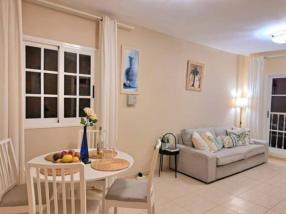 Foto 4 von 64: Three-Bedroom Apartment