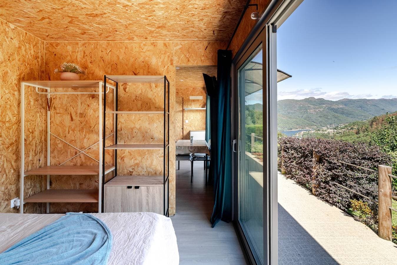 Foto 12 von 24: Bungalow 'Quintinha Da Aldida' mit Bergblick, WLAN und Klimaanlage