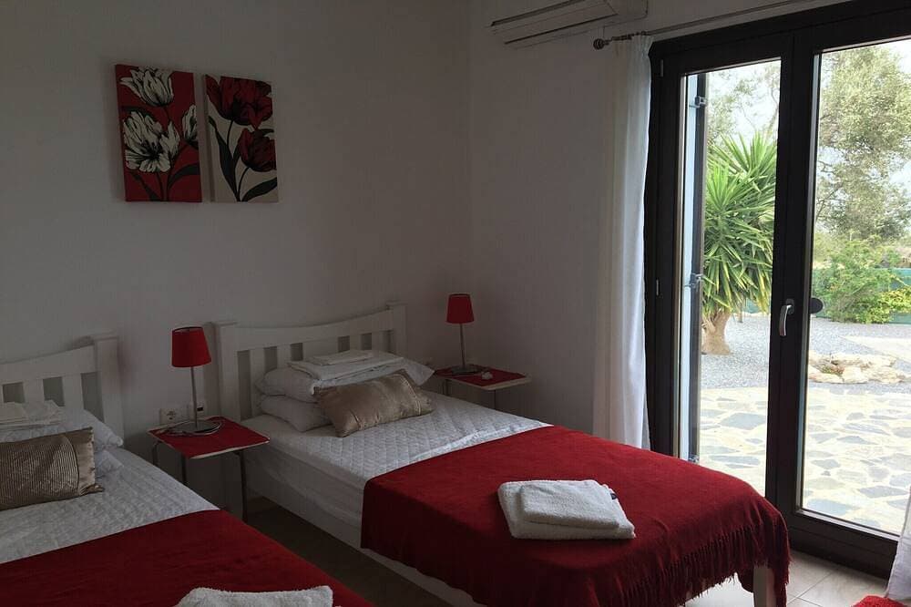Foto 4 von 30: Villa in Kirianna mit privatem Pool