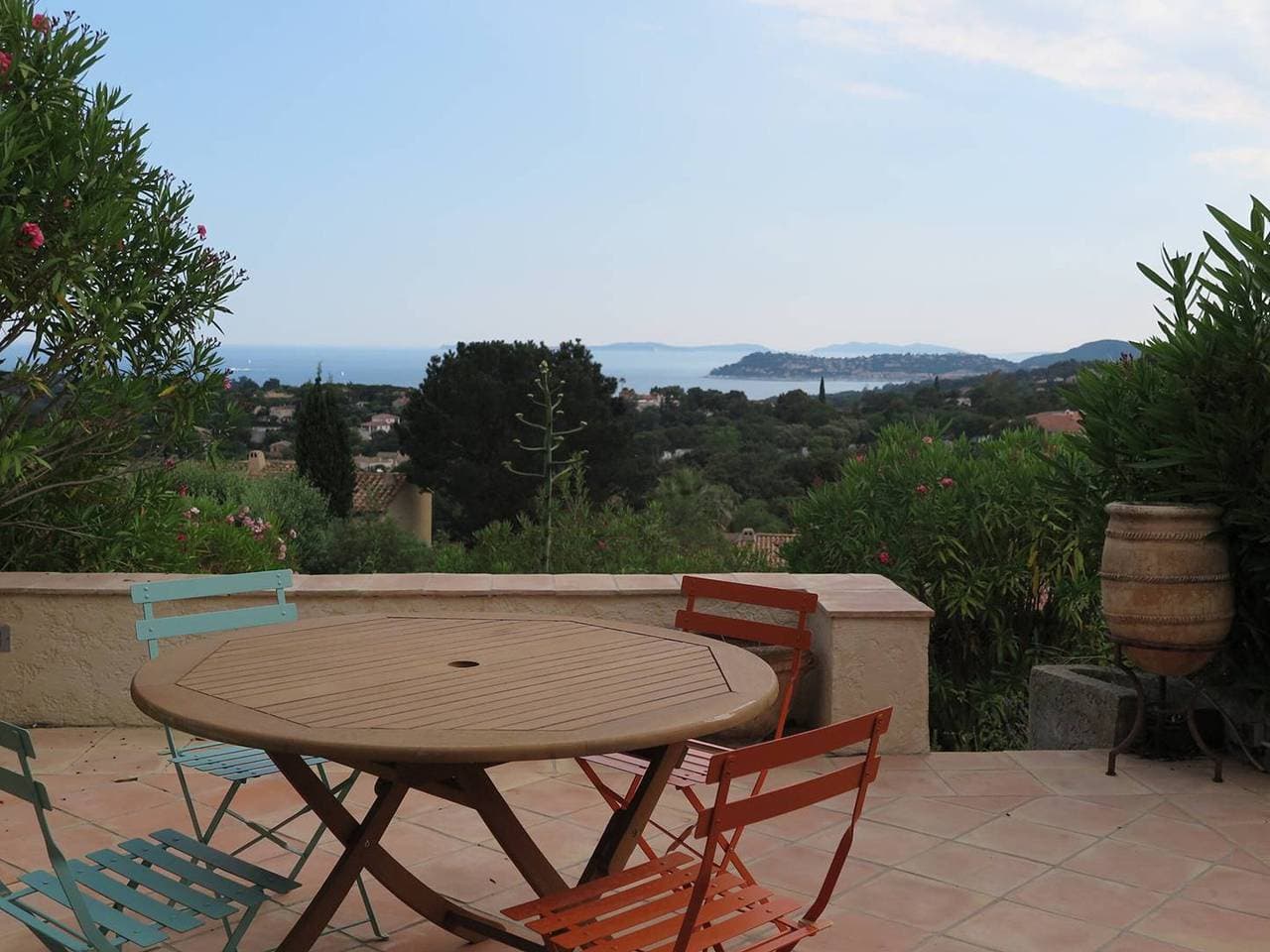 Foto 12 von 17: Haus mit 2 Schlafzimmern, Pool und Tennis in La Croix-Valmer