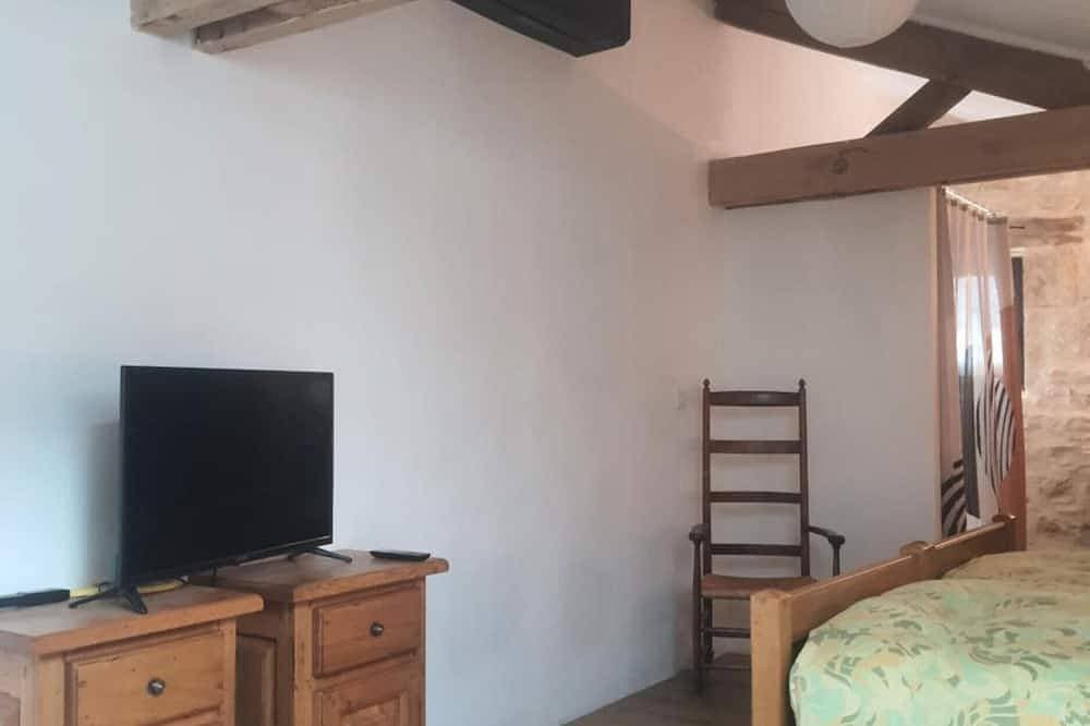 Foto 4 von 26: Gästezimmer D’ô mit Gemeinschaftspool, WLAN und Klimaanlage