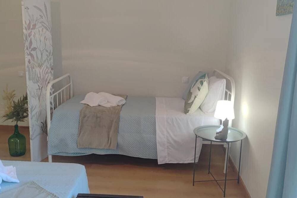 Foto 7 von 30: 125 Azul Apartment – Geräumig & hell in Olhão mit WLAN & Klimaanlage