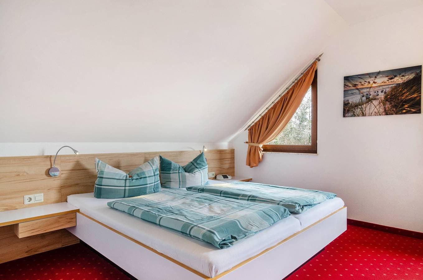 Foto 12 von 23: Haus Annette - Ferienwohnung 'Nr 2' mit Balkon und Wi-Fi