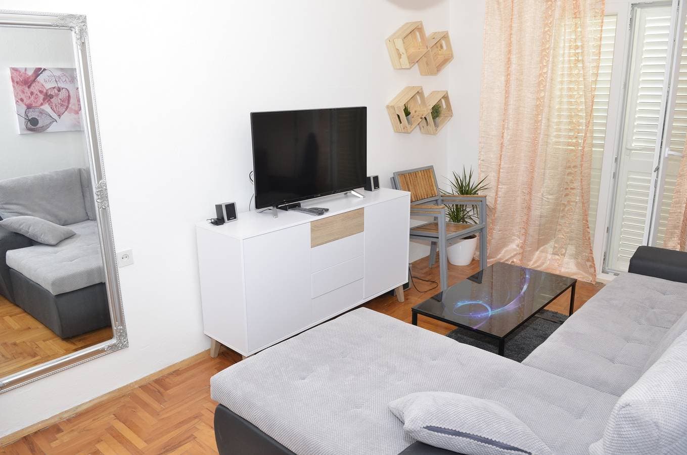 Foto 3 von 17: 3-Zimmer-Ferienwohnung am Strand Viganj, Peljesac A-634-a