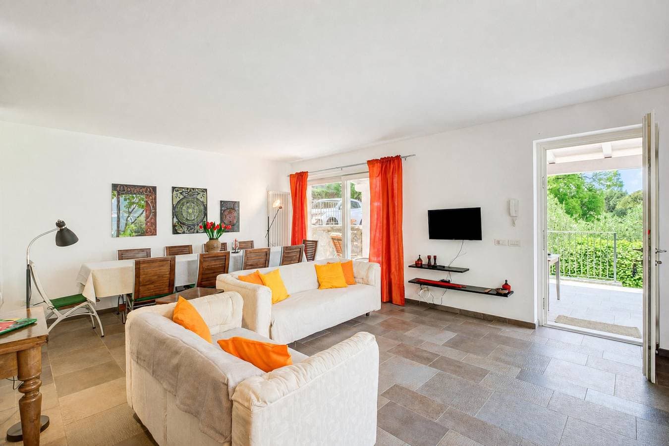 Foto 11 von 36: Villa für 5 Personen mit Seeblick