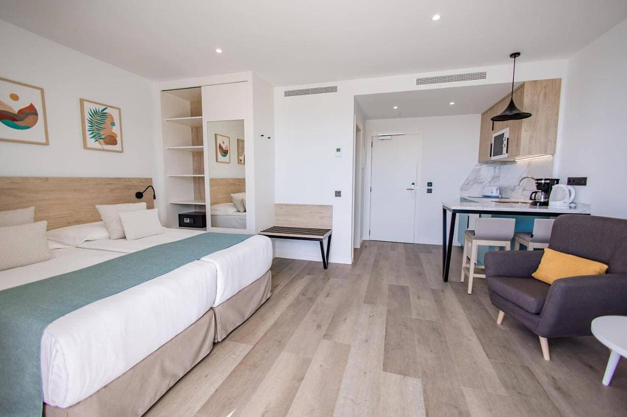Foto 8 von 17: Premium Studio with Balcony