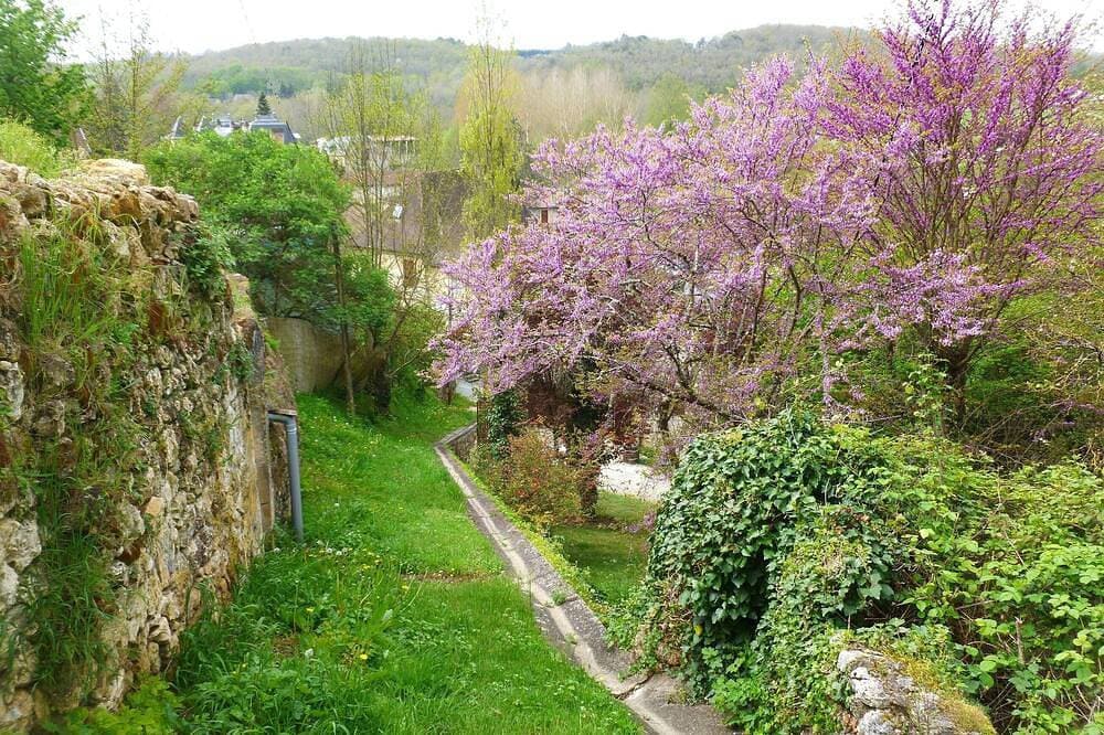 Foto 6 von 30: Haus renoviert 65M2 + Sun Terrasse Wifi -Dorf  couze et saint front