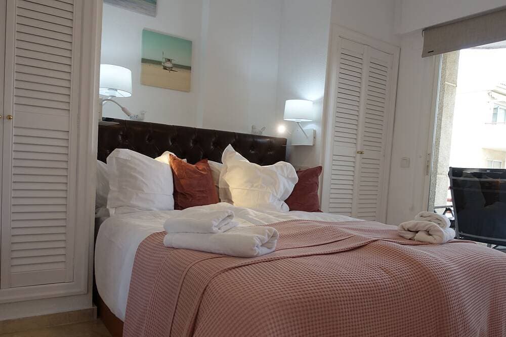 Foto 5 von 30: Santa Barbara Apartment - 200 meters to the Beach