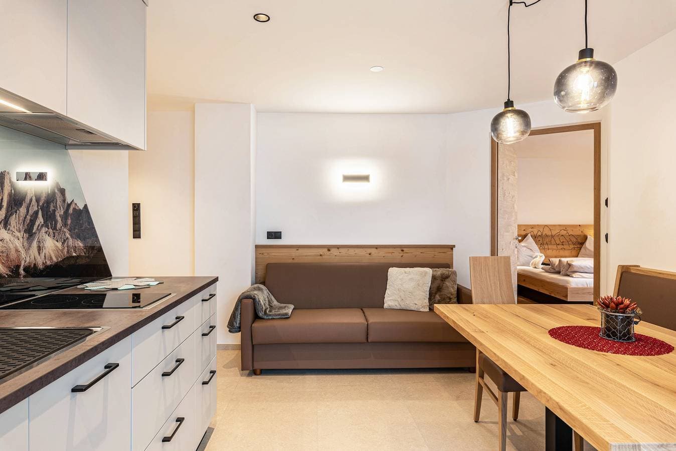 Foto 5 von 37: Ferienwohnung "Planerhof Apartment Lilie" mit Bergblick, Gemeinschaftsterrasse und WLAN