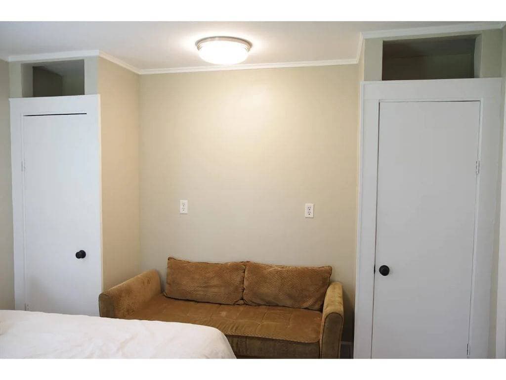 8th Green Cottage \"A relaxing Oasis in the city\" Guesthouse 1