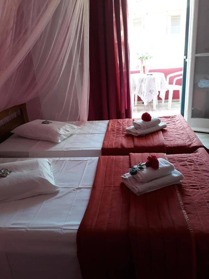 Foto 9 von 16: Double or Twin Room with Mountain View