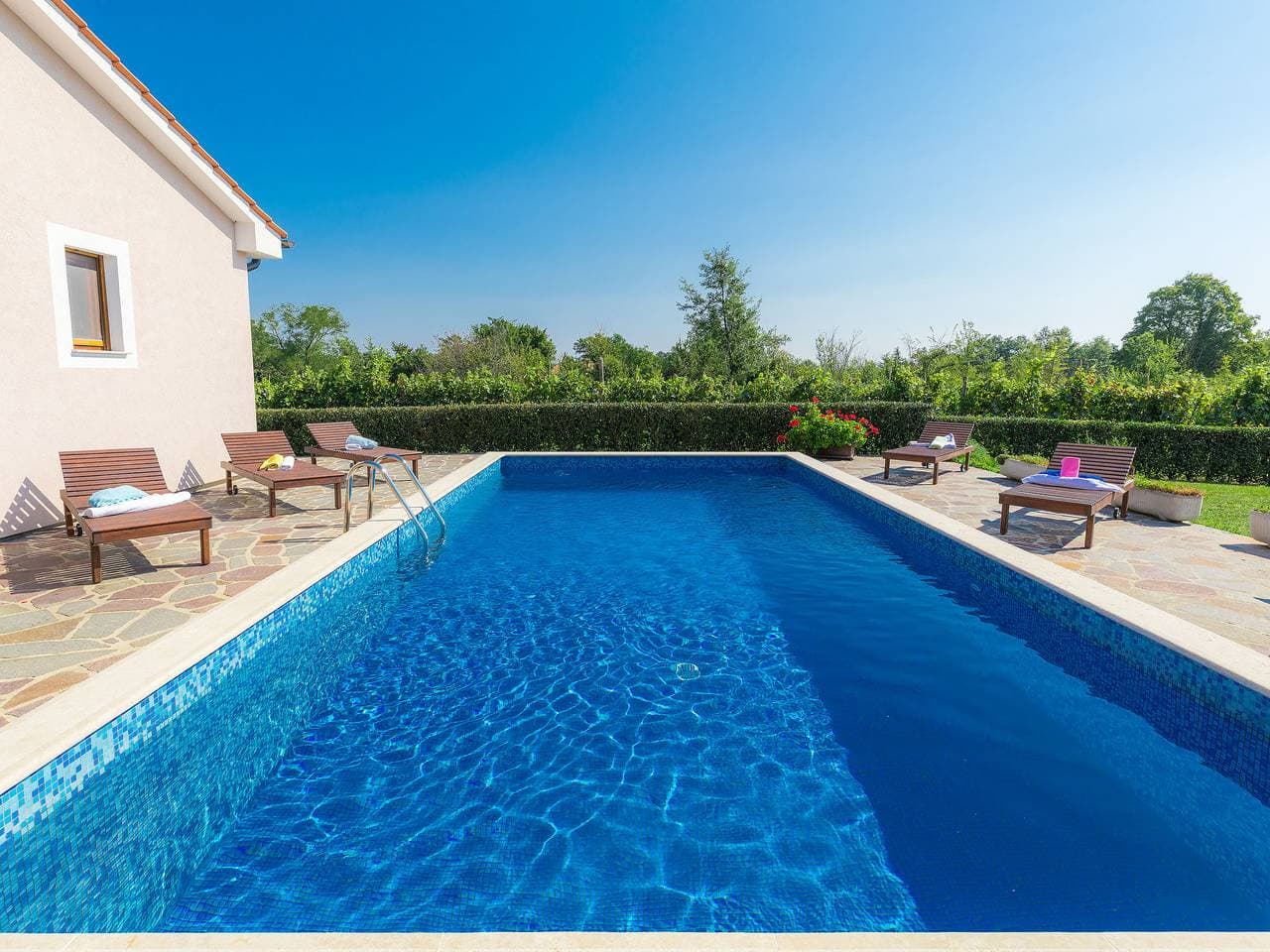 Foto 8 von 46: Villa Mihael