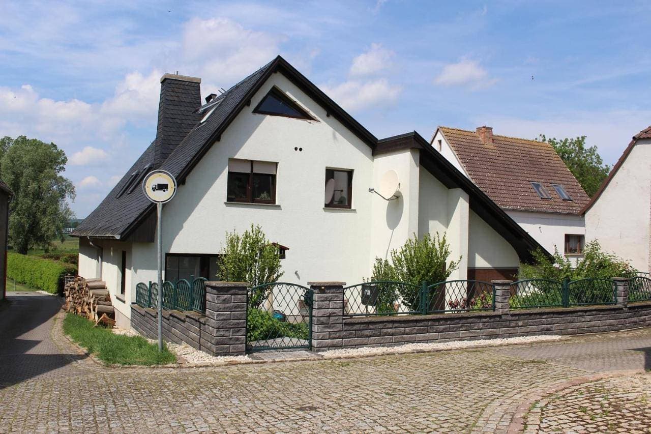 Ferienwohnung am Fluss 1