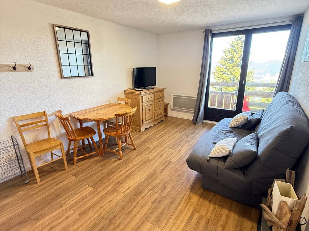 An der Piste, 2 Zimmer für 5 Pers, Balkon, Talblick 1