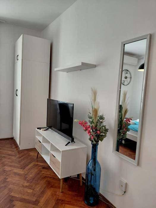 Foto 13 von 29: One-Bedroom Apartment