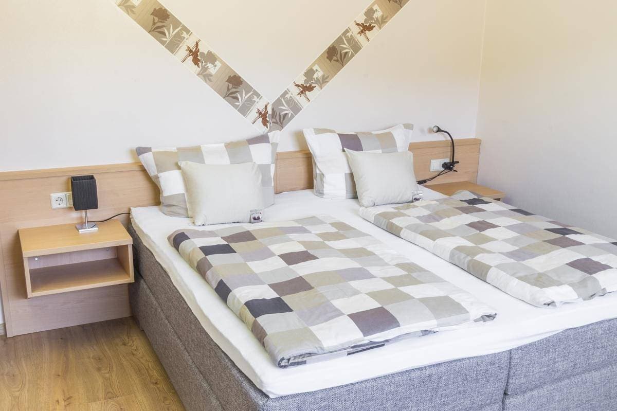 Foto 6 von 17: Dreibettzimmer