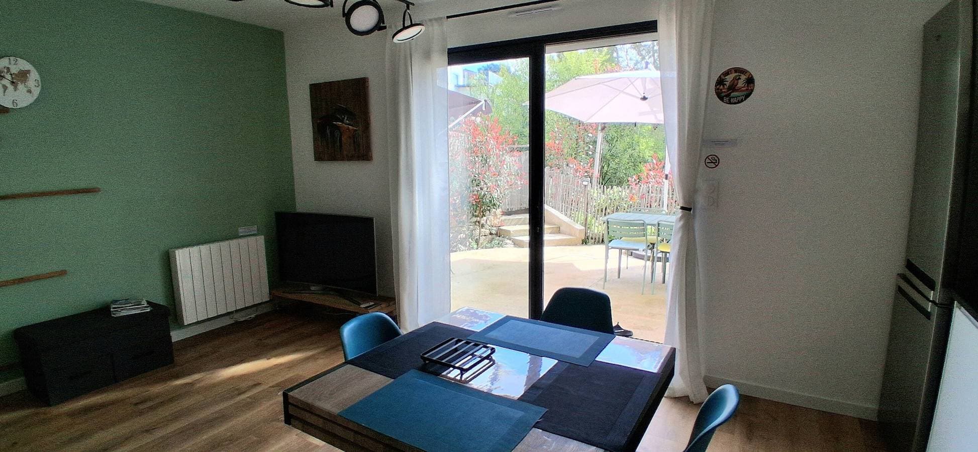 Foto 8 von 32: Appartement Le Cocoon mit Terrasse in Einfamilienhaus