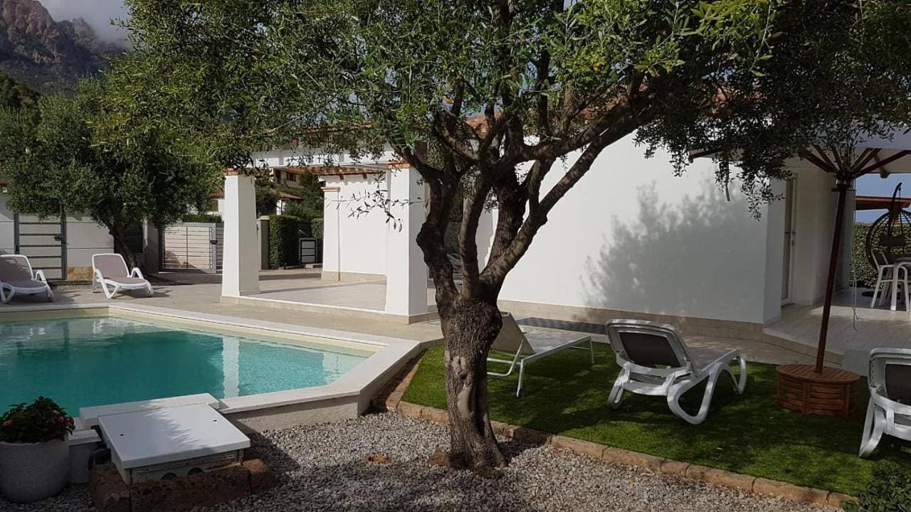 Foto 8 von 48: Villa with Private Pool