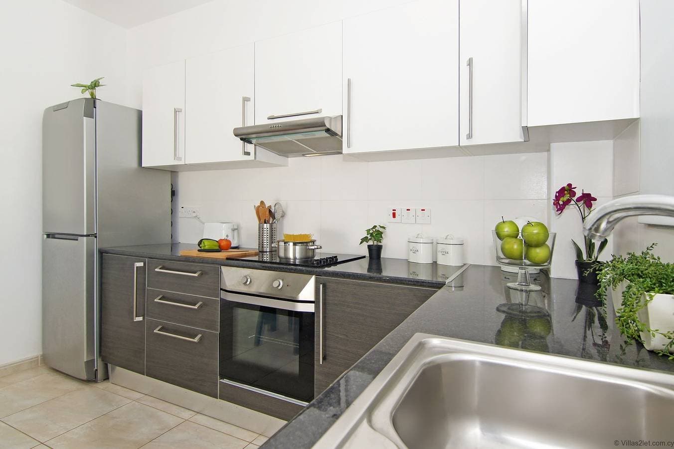Foto 7 von 23: Ferienwohnung für 4 Personen mit Pool