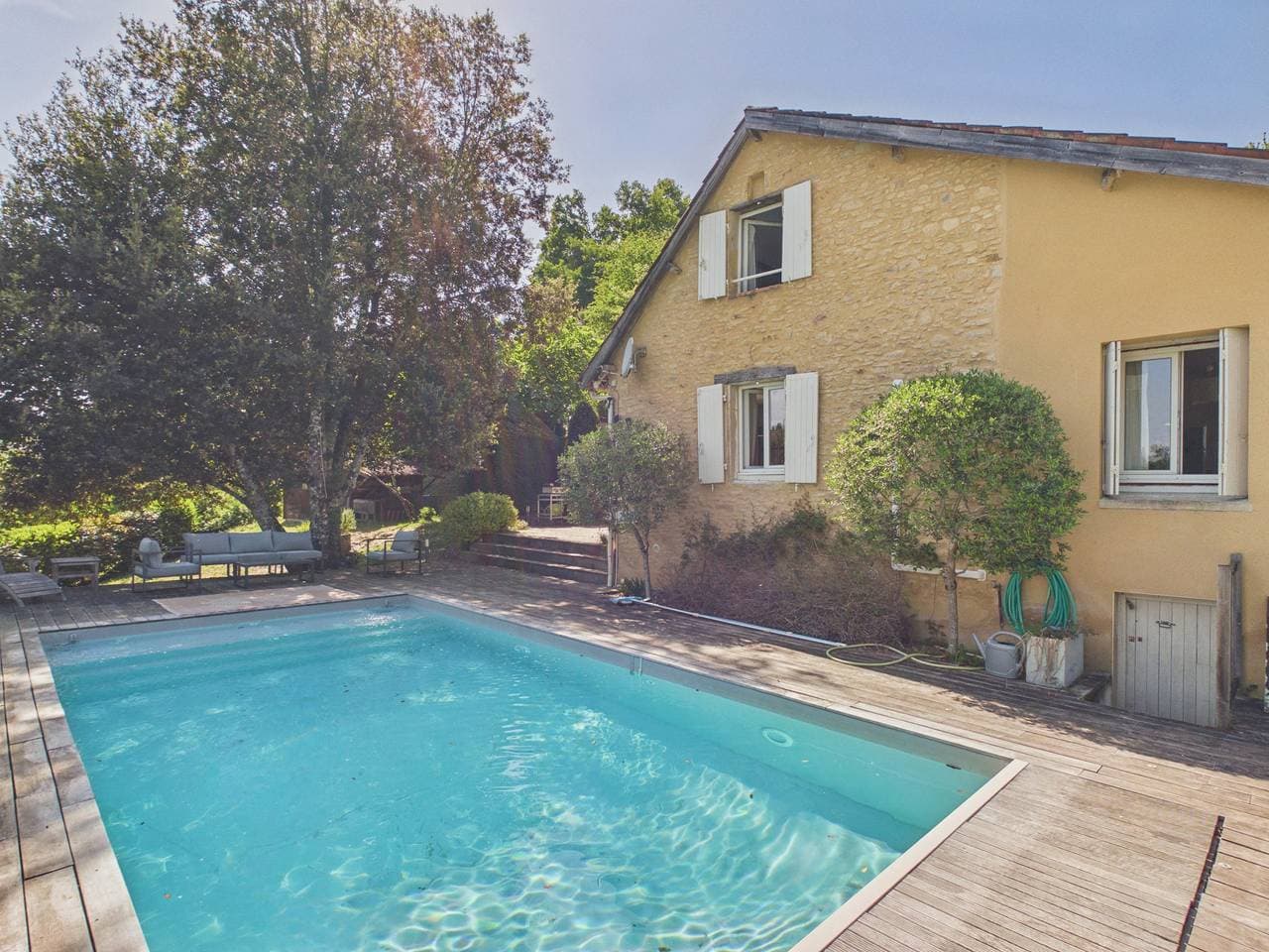 Charmantes Familienhaus mit Pool für 7 1