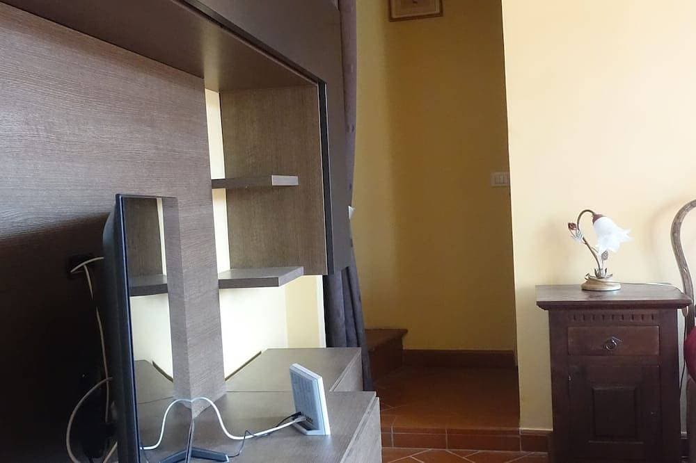 Foto 12 von 27: Cozy apartment in Acquapendente for exploring Tuscia and Tuscany.