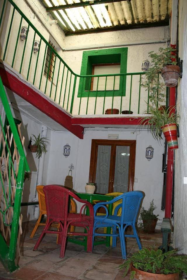Foto 7 von 46: Three-Bedroom House