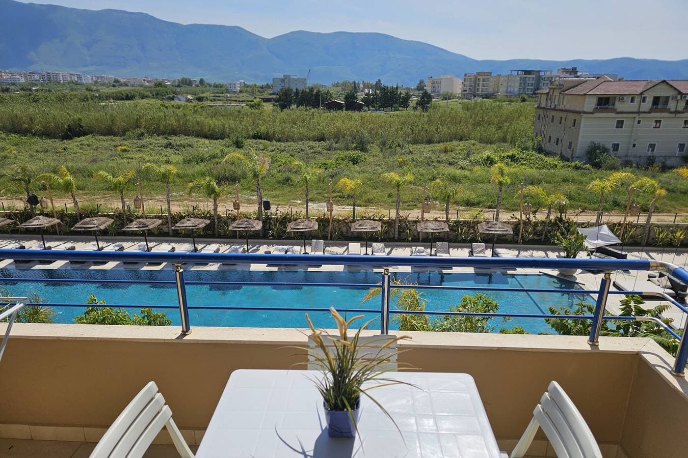 Foto 13 von 20: Apartment With Pool View 001