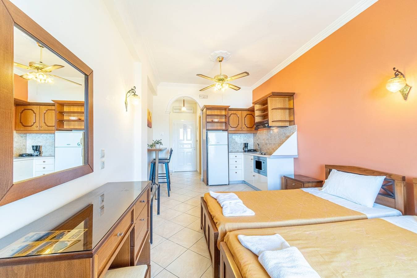 Foto 6 von 27: Einzimmerwohnung "Mazis Studio A" mit Meerblick, Balkon und WLAN