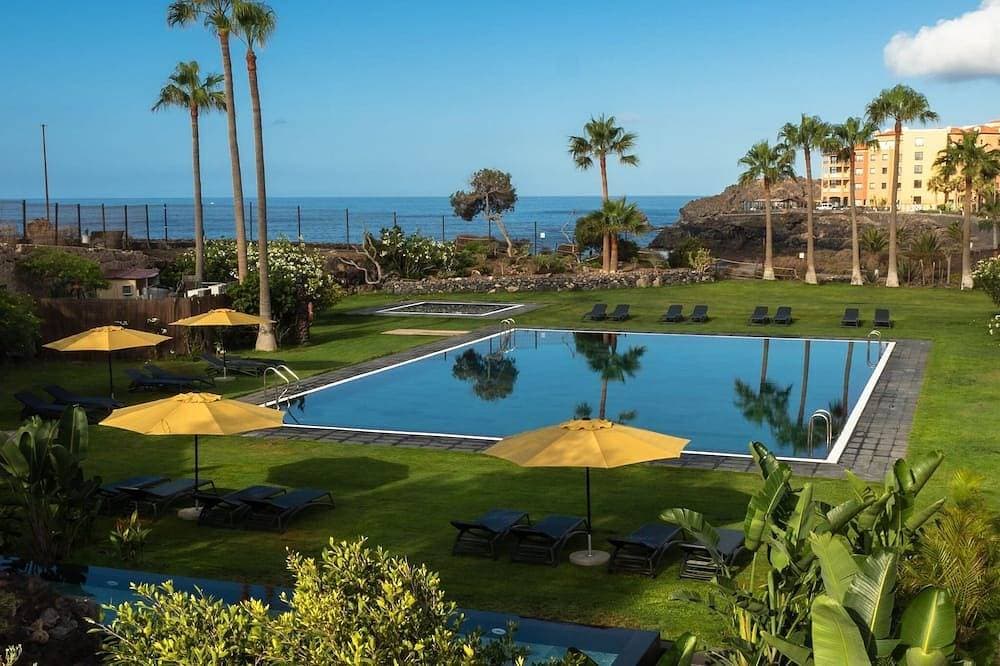 07 am meer golf pool ayp 1